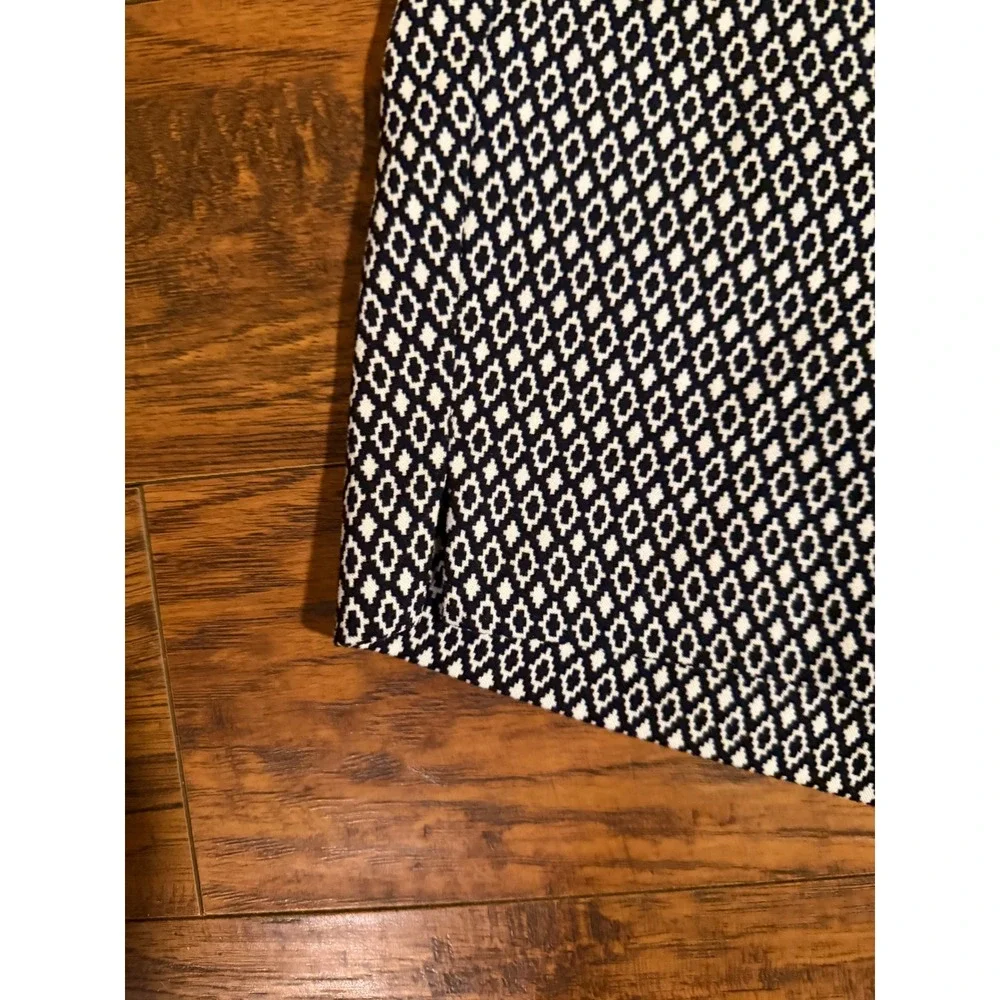 Lane Bryant Womens‎ Size 14 Black White Geometric Diamond Print Shorts Bermuda